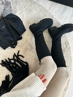 Store CASSY Bottes Style Chaussette Noires En Maille A Semelle Chunky