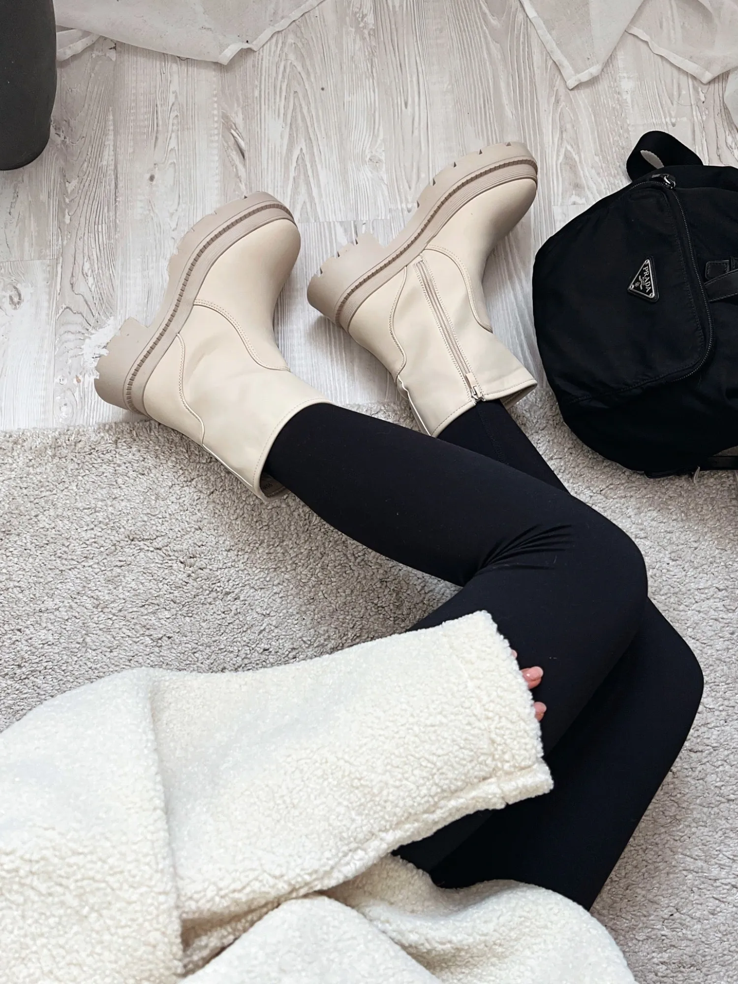 Best CASSY Bottines Beiges Courtes Gommees A Zip