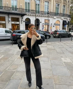 Cheap CASSY Emily - Bottes Noires Minimalistes A Bout Pointu Avec Zip