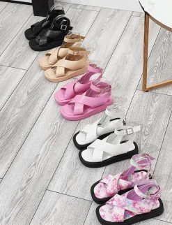 Best Sale CASSY Nu-Pieds Blancs A Larges Lanieres Entrecroisees